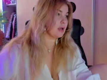 SallyNex4u  live sex cam