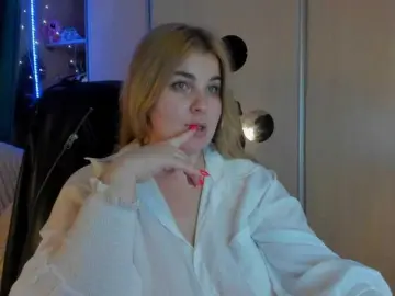 SallyNex4u  live sex cam