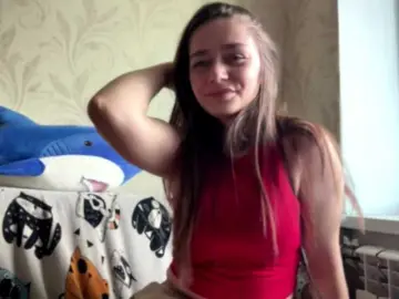 Laracutekroft  live sex cam