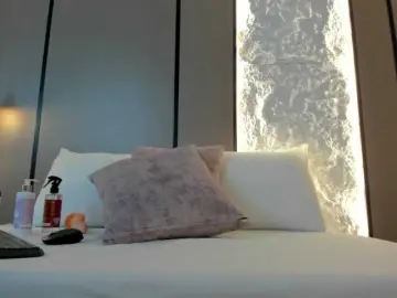 Zoee-zi  live sex cam