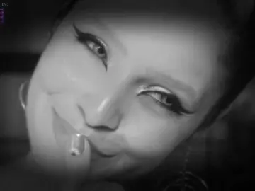 Alessa-Goreng  live sex cam