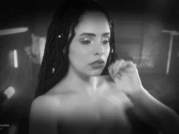 Alessa-Goreng  live sex cam