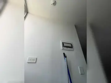 AliceHarper1  live sex cam