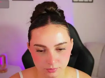 AliceHarper1  live sex cam