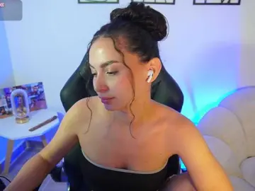 AliceHarper1  live sex cam