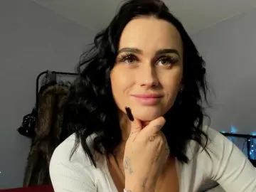 LisaJohnson  live sex cam