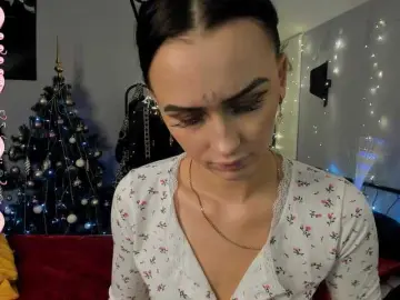 LisaJohnson  live sex cam