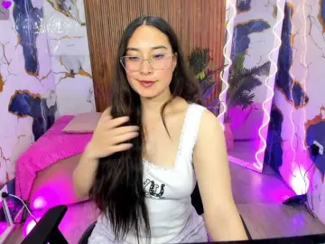 Nanni-tay  live sex cam
