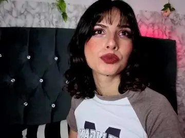 Ninasky  live sex cam