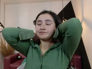 Perla-Teen  live sex cam