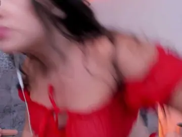Violettmore  live sex cam