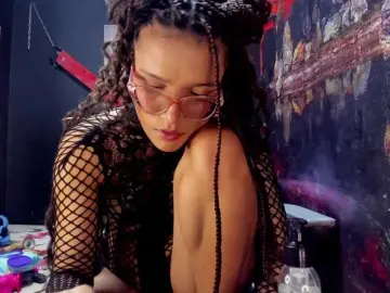 Yaumiiko  live sex cam