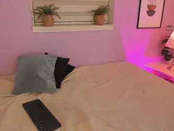 Zara-Blooom  live sex cam