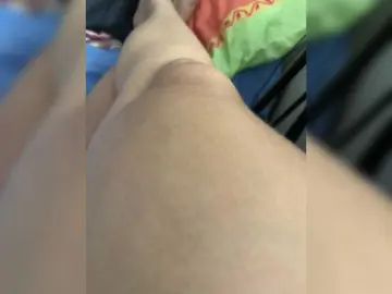 Briggiteskyangels  live sex cam