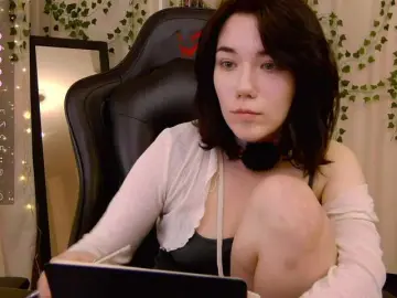 Kelly-foox  live sex cam