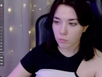 Kelly-foox  live sex cam