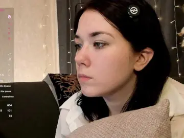 Kelly-foox  live sex cam