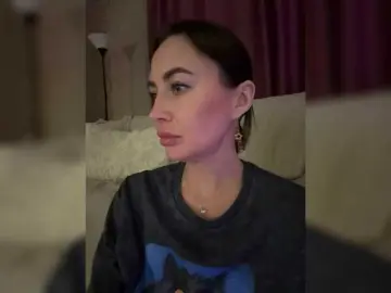 Lilu5107  live sex cam