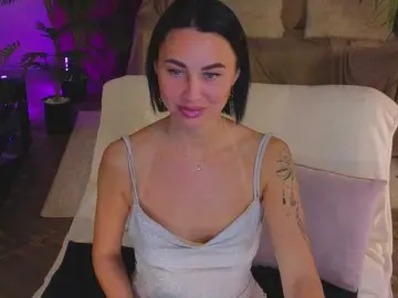 Lilu5107  live sex cam