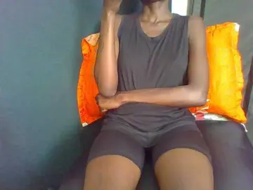 LunaAdut  live sex cam
