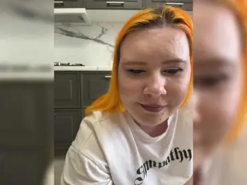 LunaLu13  live sex cam