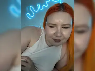 LunaLu13  live sex cam