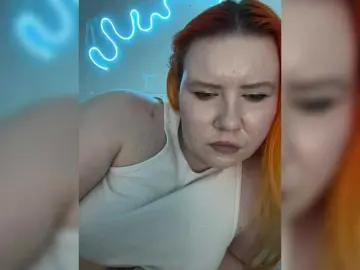 LunaLu13  live sex cam
