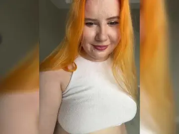 LunaLu13  live sex cam