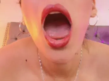 MashaPink  live sex cam