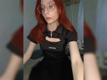 MiraElf  live sex cam