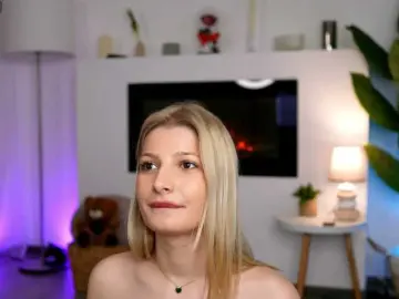 SocialDoll  live sex cam