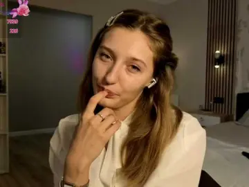 TaraGanie  live sex cam