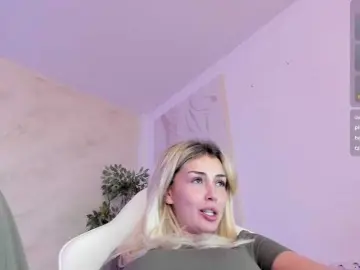 Lissababe  live sex cam