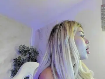 Lissababe  live sex cam
