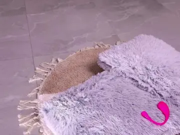 Mishel-Blessing  live sex cam