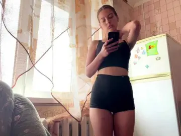 RonnaWillow  live sex cam
