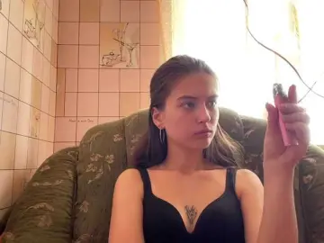 RonnaWillow  live sex cam