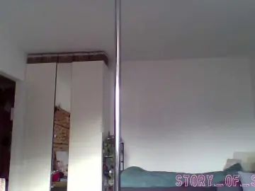 Sarahrose  live sex cam