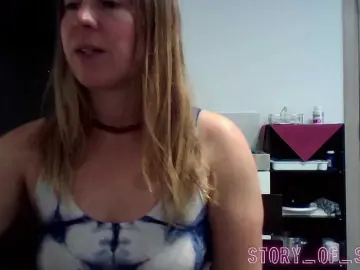 Sarahrose  live sex cam