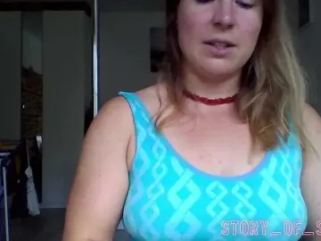Sarahrose  live sex cam
