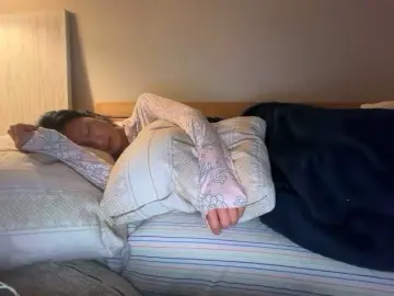 UnchartedSecret  live sex cam