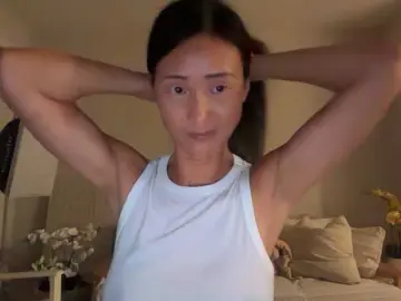 UnchartedSecret  live sex cam
