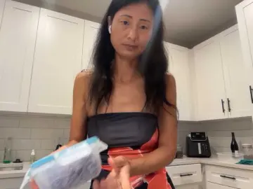 UnchartedSecret  live sex cam
