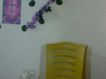Xnyder  live sex cam