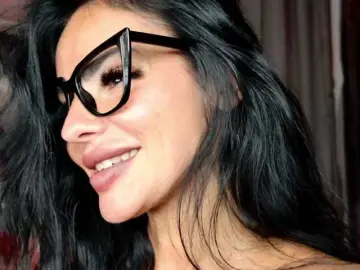 Ell3  live sex cam