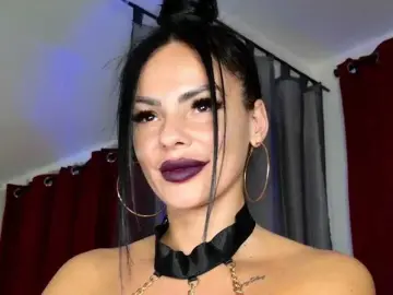 Ell3  live sex cam