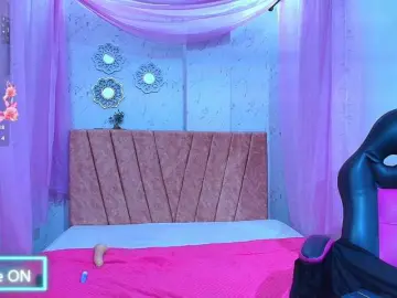 Mia-thommson  live sex cam