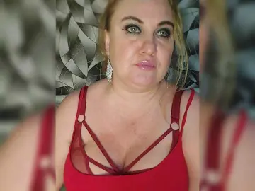 Milli1983  live sex cam