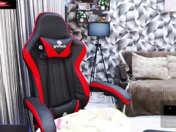 Milli1983  live sex cam