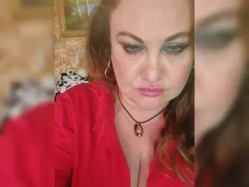 Milli1983  live sex cam